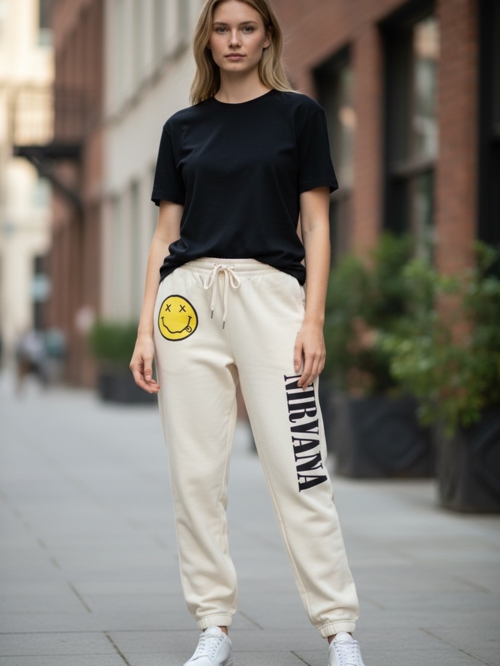 Nirvana Smiley Face Logo Beige Sweatpants XL Band Merch 2023